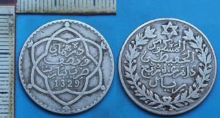1911 AH 1329 - 2,5 dirhams / 1/4 rial, stříbro - Maroko, Abd al-Hafid