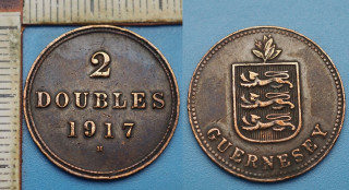 1917 H - 2 doubles - Guernesey, vzácnější - jen 15000 ks
