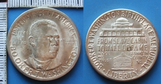 1946 S - half dollar, stříbro - USA, Booker T. Washington