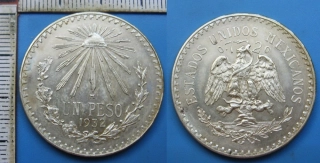 1932 - 1 peso, stříbro - Mexiko, krásná