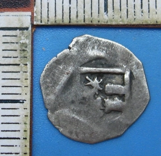 1429-1441 - pfennig se čtyřrázem, stříbro - arcibiskupství Salzburg, Jan II.
