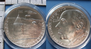 2012 - 200 Kč, stříbro - 100. výročí narození Kamila Lhotáka, vč. certifikátu