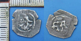 1435-1438 - fenik se čtyřrázem, stříbro - Arnošt I. se synovcem Adolfem, Mnichov, hlava mnicha