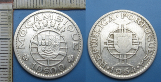 1954 - 10 escudos, stříbro - Portugalský Mosambik