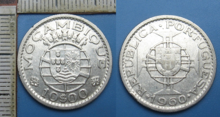 1960 - 10 escudos, stříbro - Portugalský Mosambik