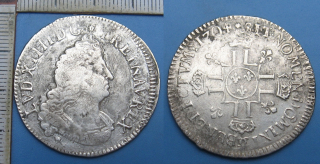 1704 - 1/2 ecu, stříbro - Ludvík XIV., Francie, Král Slunce